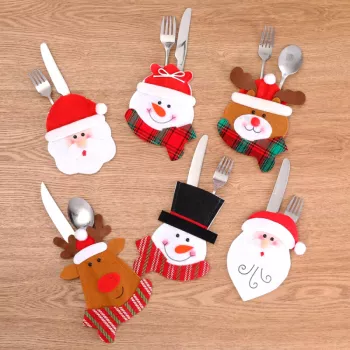 6PCS Christmas Cutlery Covers: Easy Festive Table Upgrade